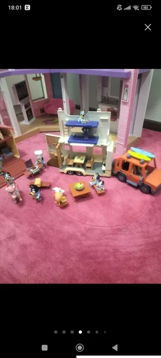 Lote de figuras y accesorios Bluey