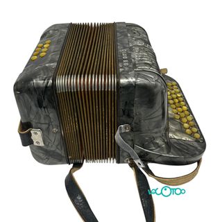 Acordeón HOHNER CLUB II B