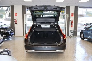 Volvo V90 2022