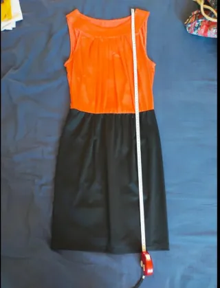 Tubino nero e corallo