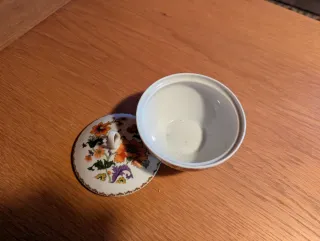 Caja de porcelana año 1915