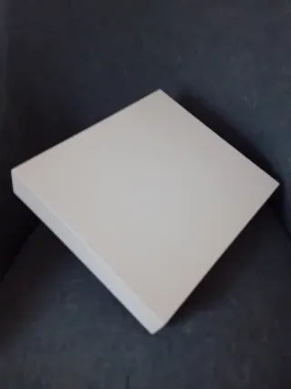 Balda Lack Ikea Blanca con escuadras