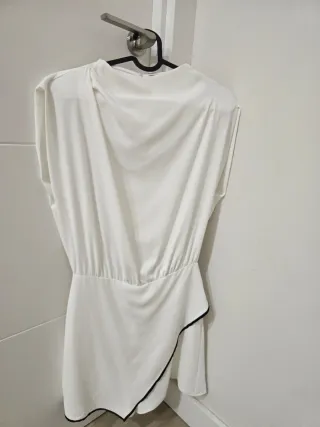 Mono Zara Blanco Talla XS