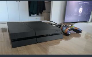 Console PS4 Pro Nera + Controller + Cavi