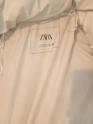 Abrigo mujer Zara polipiel beige