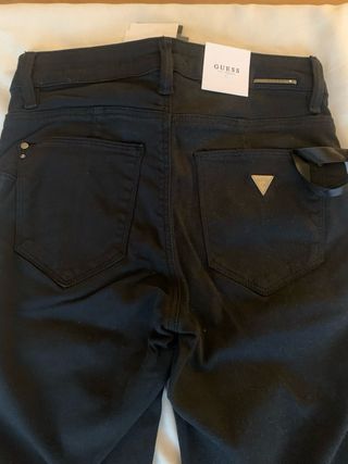 Pantalones Guess Skinny Mid Negros T.24