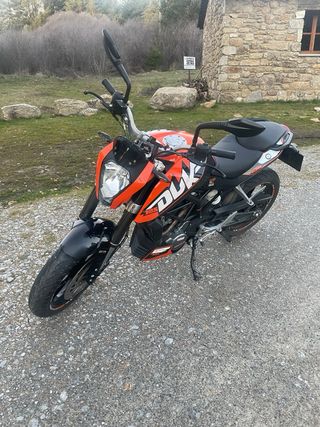 KTM Duke 125 (ABS)