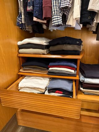 Regalo Cómoda + 2 Mesitas