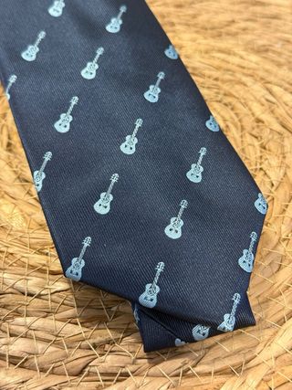 Corbata Azul Marino con Guitarras