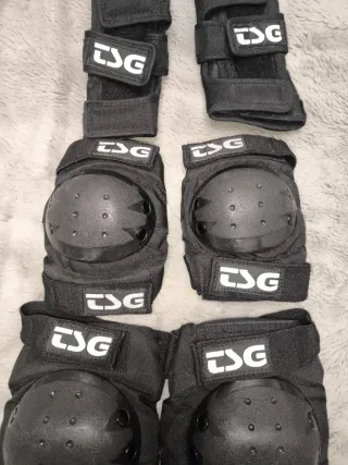 Protecciones TSG para skate