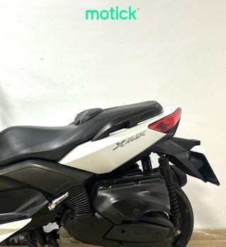 YAMAHA XMAX 400
