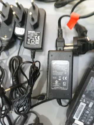 Lote de cargadores varios