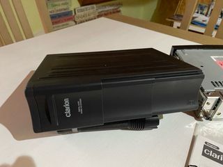 Radio con Cargador CD Clarion Peugeot Citroen