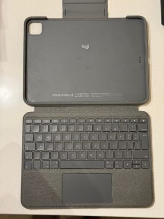 iPad Pro 11 64GB + Apple Pencil + Teclado