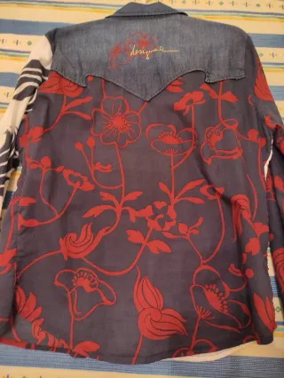 Camisa Desigual Flores Roja y Azul