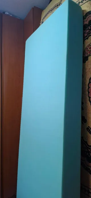 Colchón espuma 1.90x0.70x0.16