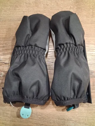 Manoplas Nieve Bebé Pingüino