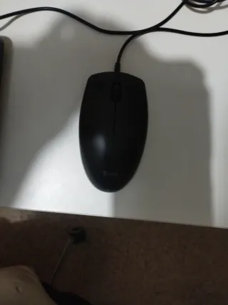 Combo Teclado y Mouse Trust Cableados Negro