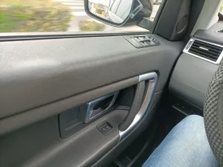 Land Rover Discovery Sport 2015