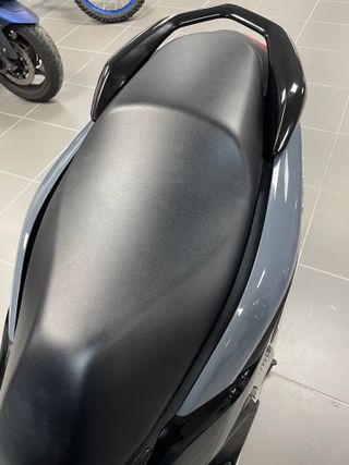 Yamaha NMAX 125 2021 Gris/Negro
