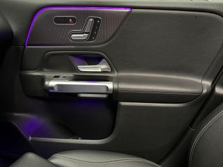 Mercedes-Benz GLB (X247) 2021