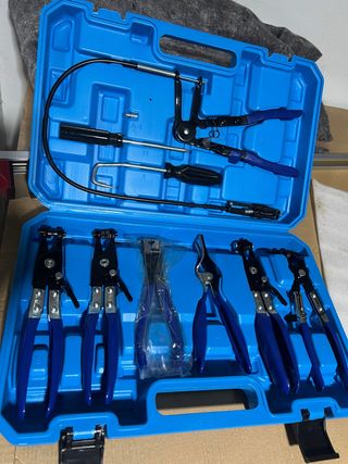 Maletín de alicates para abrazaderas