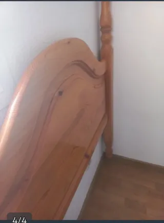 Cabecero de madera rústico