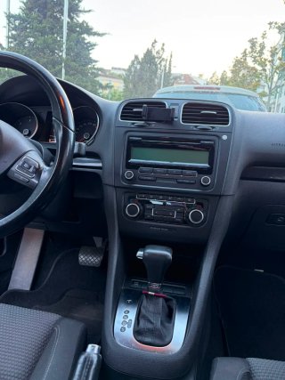 Volkswagen Golf DSG6 2.0 TDI 110
