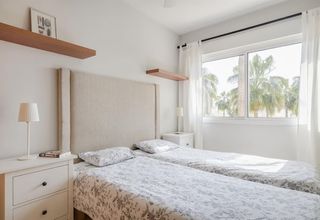 Preciosa casa adosada junto al mar con vistas