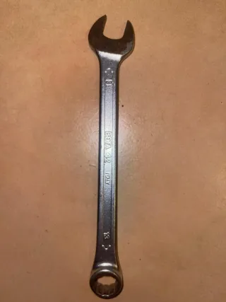 Chiave inglese in acciaio