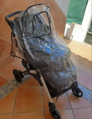 Carro de bebé completo con capazo y silla