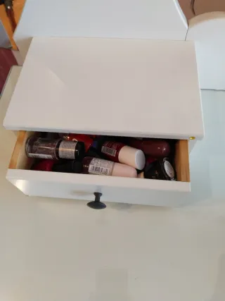 Tocador Blanco y Rosa con Espejo