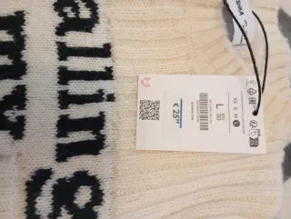 Jersey Bershka Crudo Texto Negro Talla L