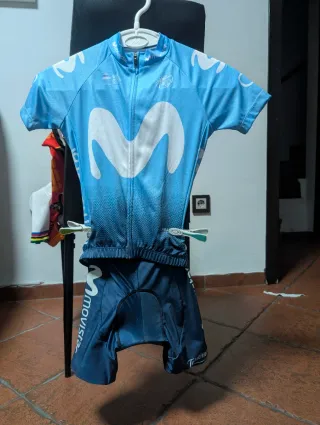 Equipación Ciclismo Movistar Azul