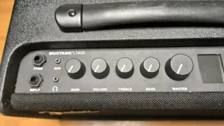 Amplificador Guitarra Fender Mustang lt40s