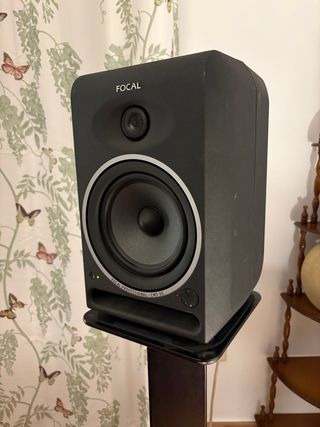 Monitor de estudio Focal CMS 65