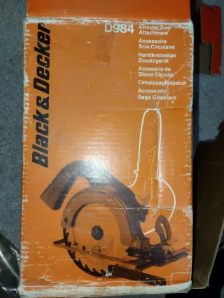 Black & Decker D984 Sierra Circular