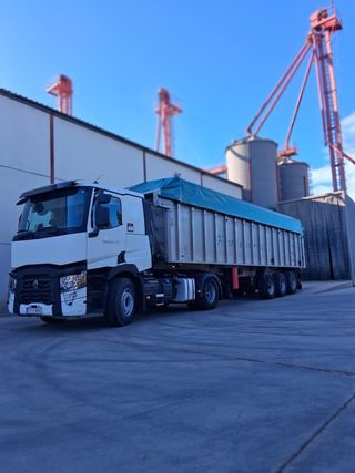 Se hacen limpieza de cabina de camiones a domicili