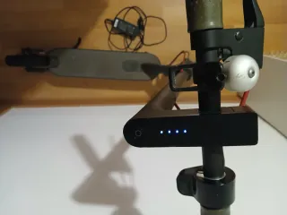 Patinete Eléctrico Xiaomi + Cargador + casco