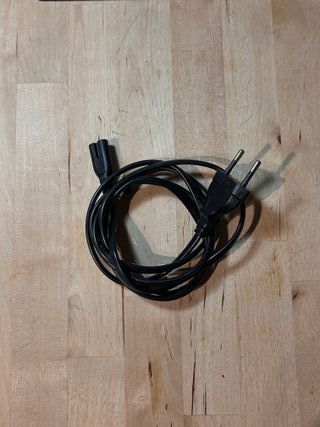 PS4 Slim 1TB + 2 Controller (Nero e Arancione)