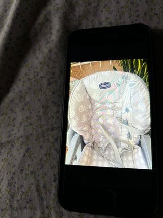 Cuna y trona para bebé