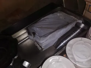 Material hostelería platos y cubiertos