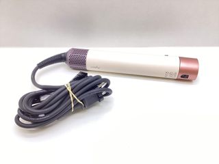 secador pelo dyson hs05