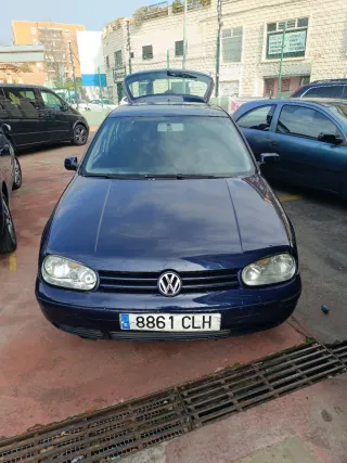 Volkswagen Golf 2003