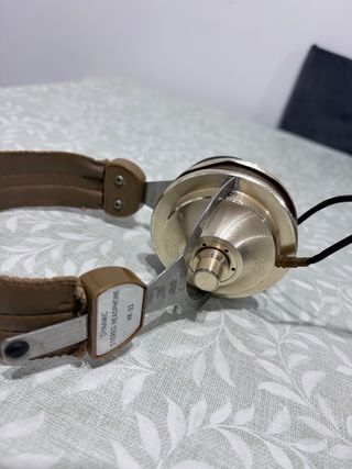 Auriculares Vintage  Stereo HK-22