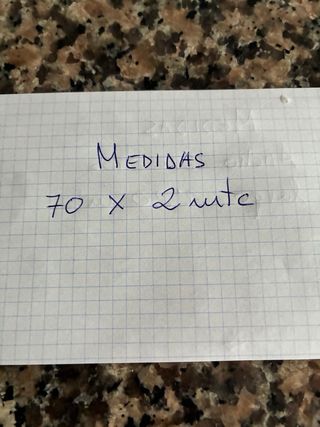 Cortina de puerta verde