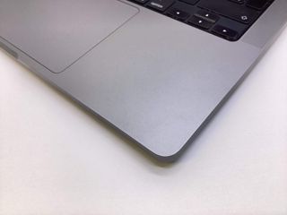 portatil apple apple macbook pro m1 pro 8-core 3.2 14 (14gpu) (2021) (a2442)