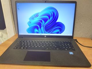 Portátil HP 17,3 N4120 8GB 256GB SSD