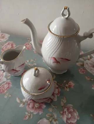 Set Teiera Lattiera Zuccheriera Porcellana