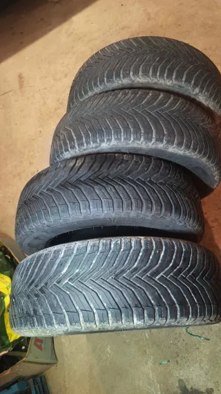 4 Neumáticos Michelin Crossclimate2 205 55 16 91H